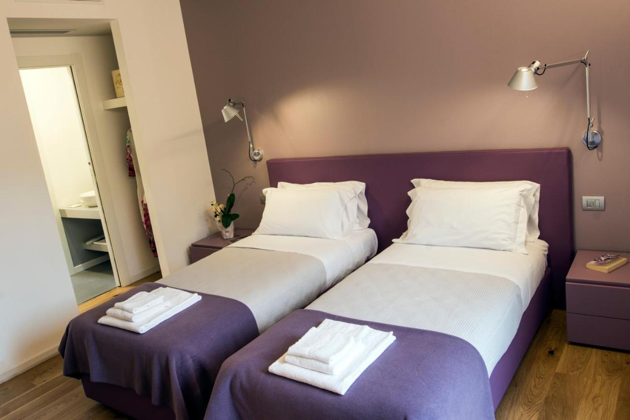 Manzoni 124 Bed&Relax Bed & Breakfast Esine Exterior photo